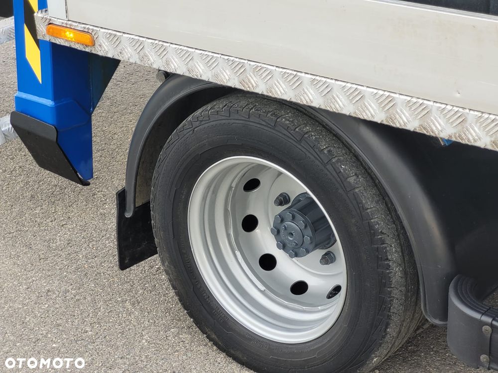 Nissan Cabstar Maxity - 29
