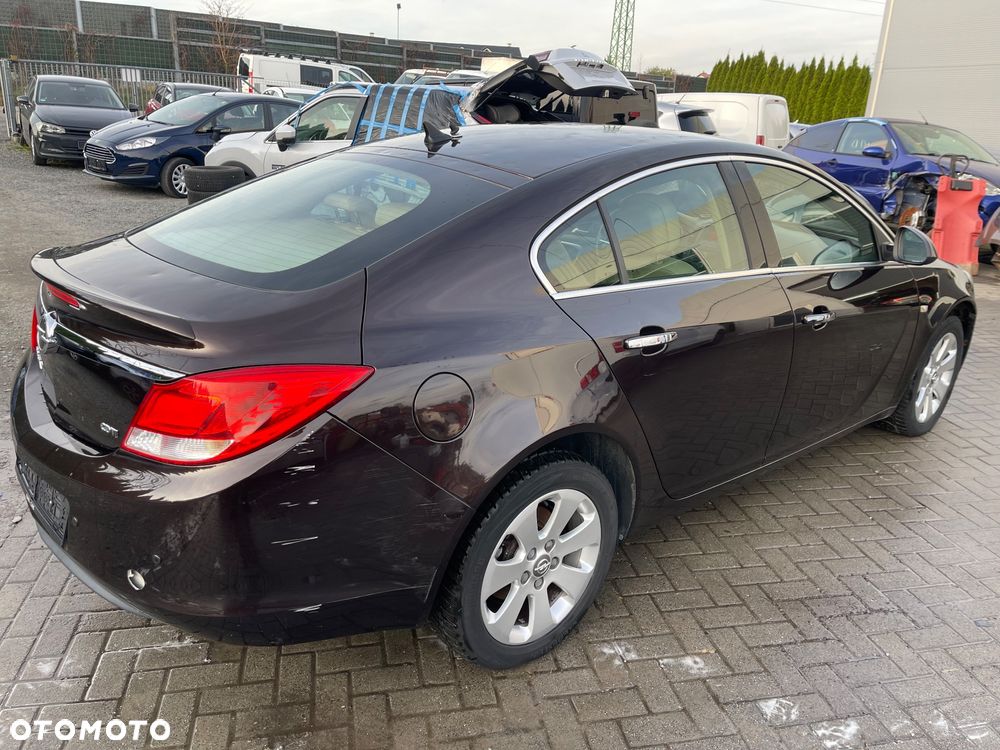 Opel Insignia 2.0 CDTI Design Edition - 9