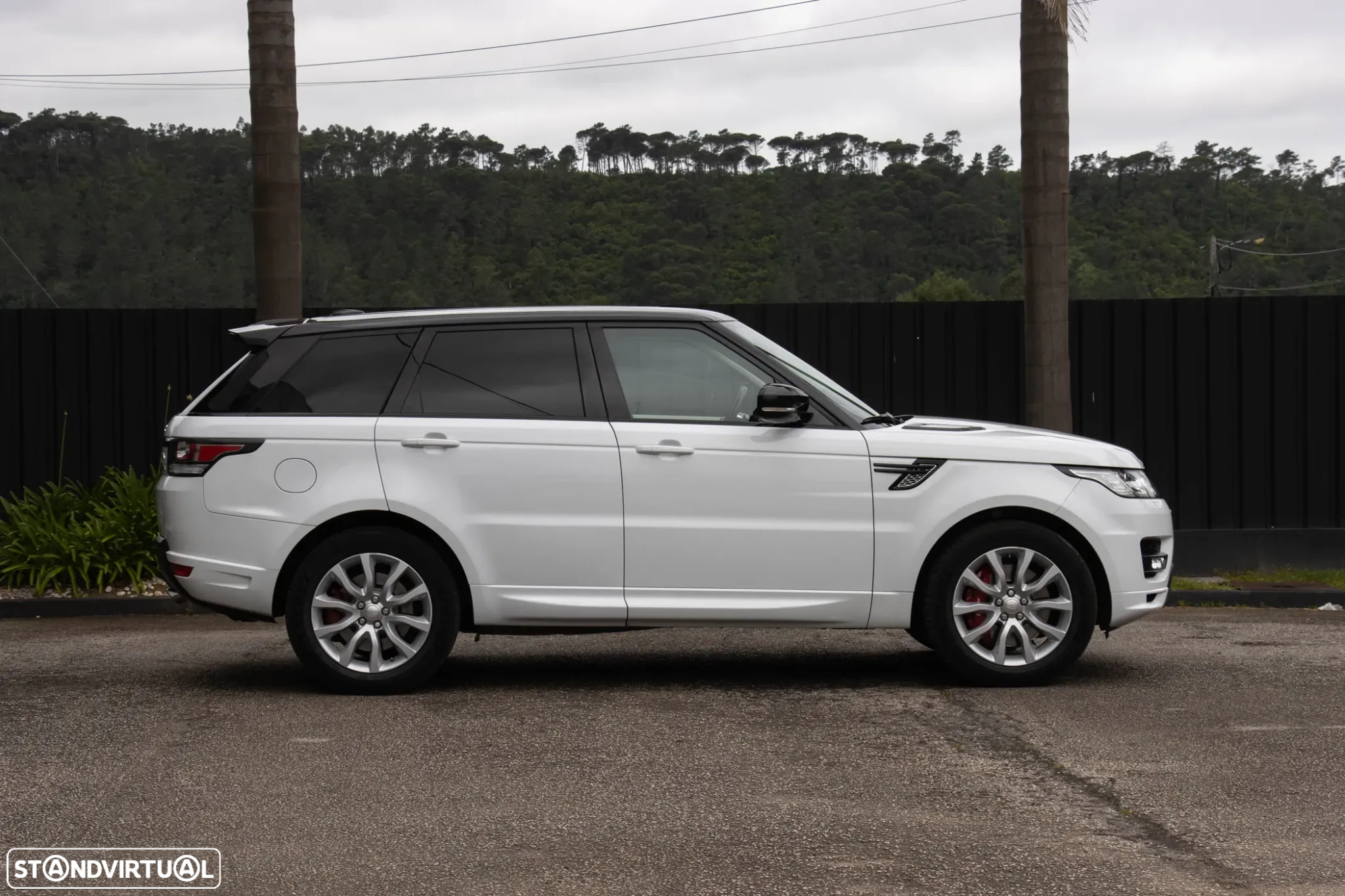 Land Rover Range Rover 4.4 SDV8 Autobiography - 23