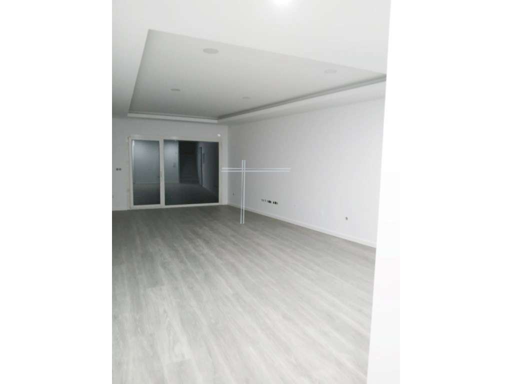 Moradia geminada T3, arquitetura contemporânea com pérgula - Fernão... - Grande imagem: 4/18