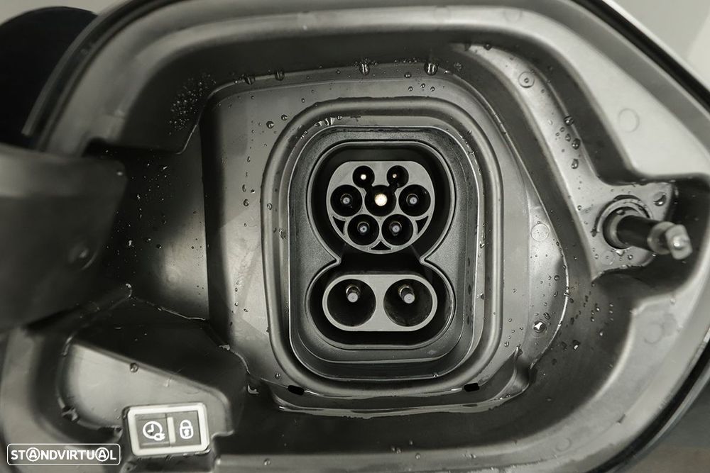 Peugeot e-208 50 kWh GT - 7