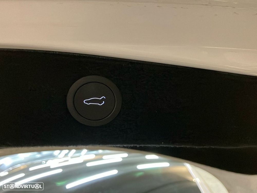 Tesla Model 3 - 14