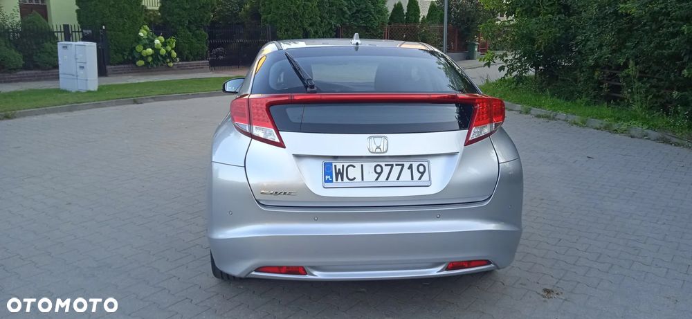 Honda Civic 1.4 i-VTEC Sport - 8