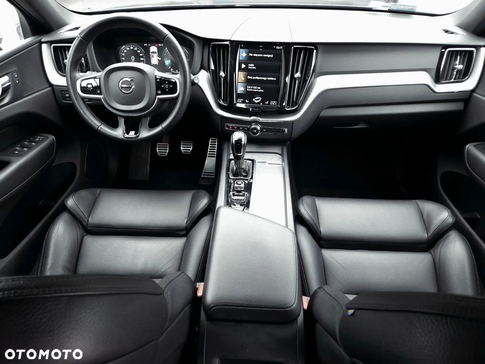 Volvo XC 60 D3 R-Design - 4