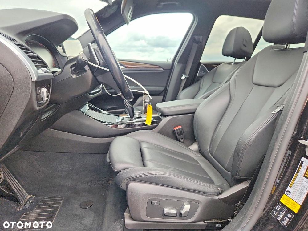 BMW X3 - 8