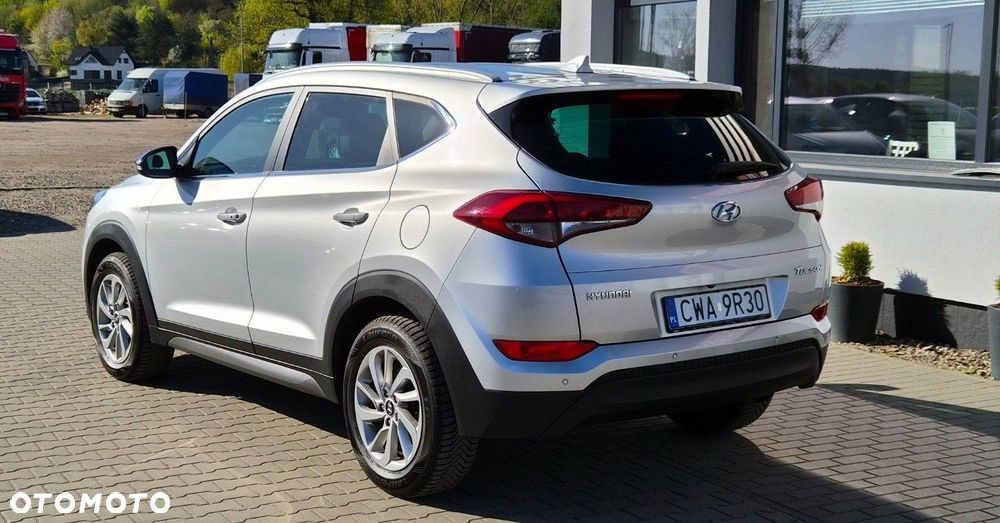 Hyundai Tucson - 16