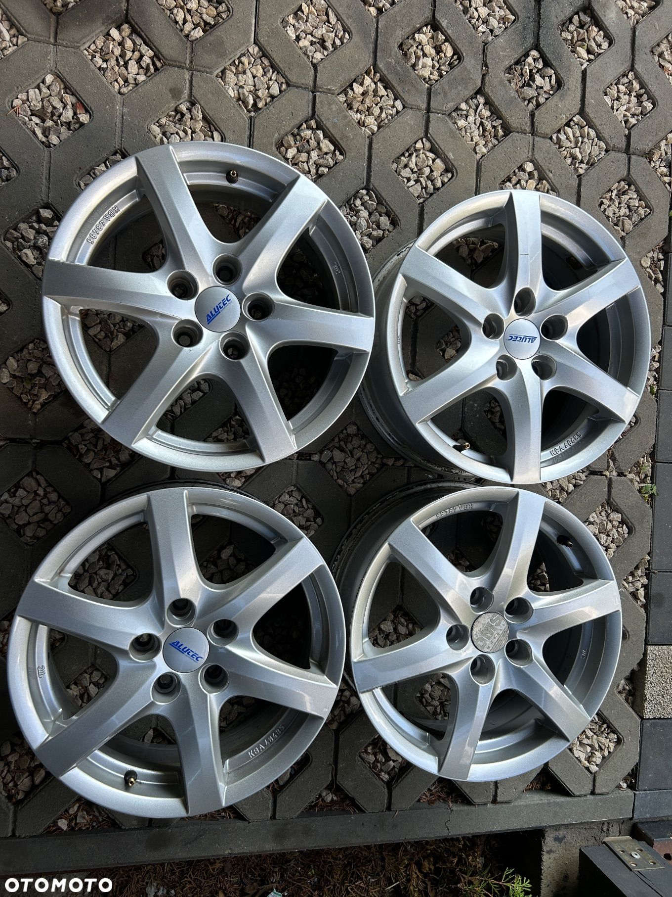 Felgi Aluminiowe Alutec 5x114.3 16” Kia Hyundai ET 39 6,5J - 1
