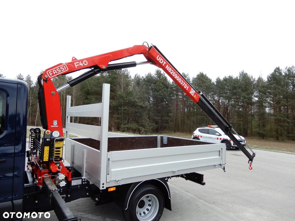 Iveco DAILY 170 KM Wersja TREND Doka Brygadowy Dubel Podwójna Kabina Bliźniak HDS FASSI F40B.0.22 Udźwig 995 Kg Zasięg 6.30 Cm 7-Mio Os.+2120 Kg Ładowność Serwis Do Końca 60 Tys Przeb Stan Jak Nowy - 10