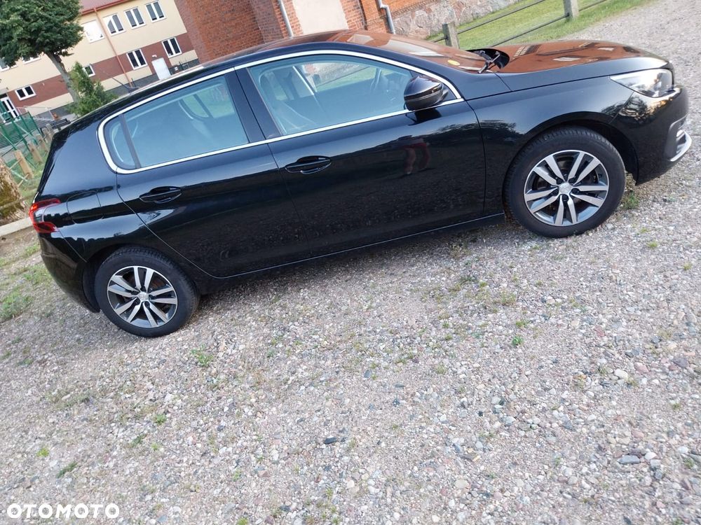 Peugeot 308 BlueHDi 130 Stop & Start Allure Business-Paket - 6