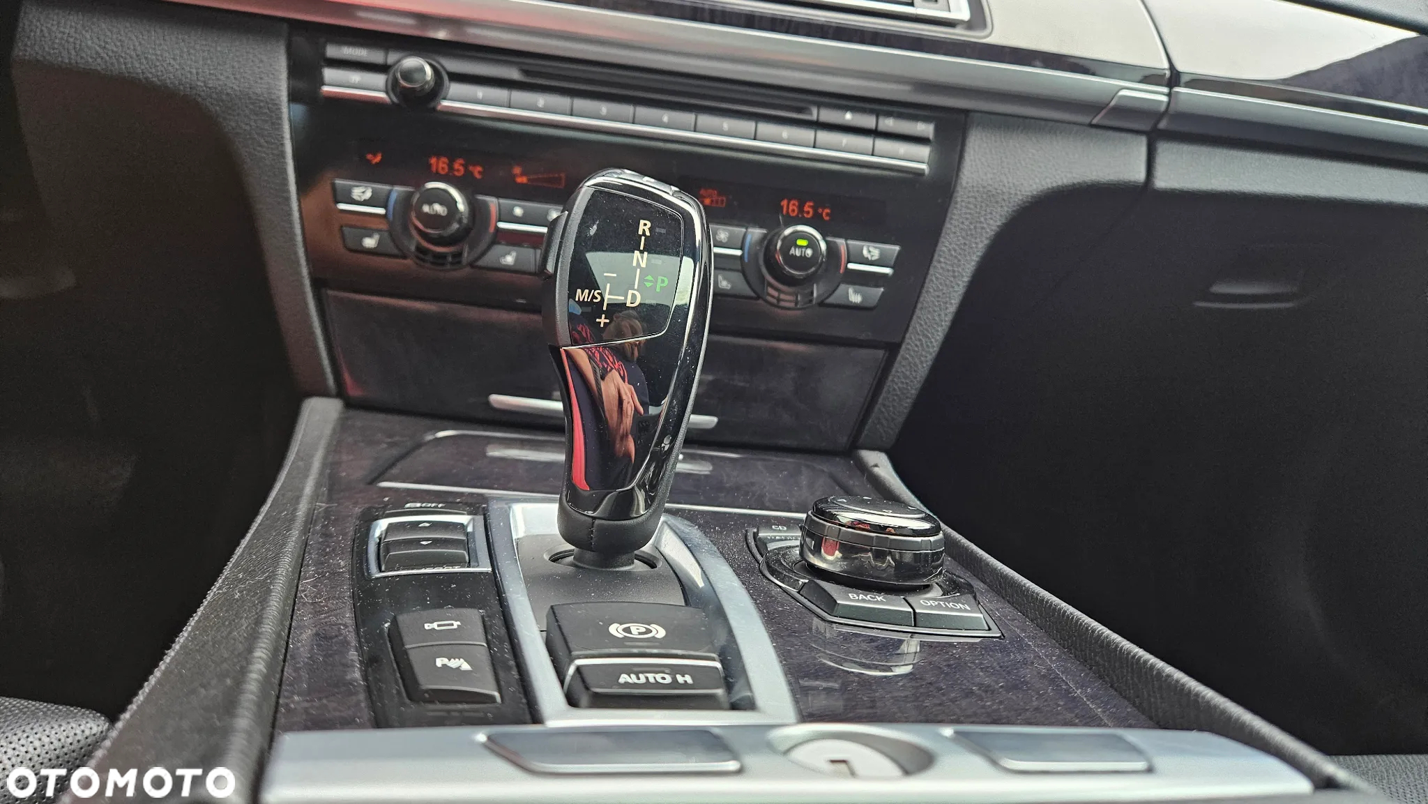 BMW Seria 7 730d - 28