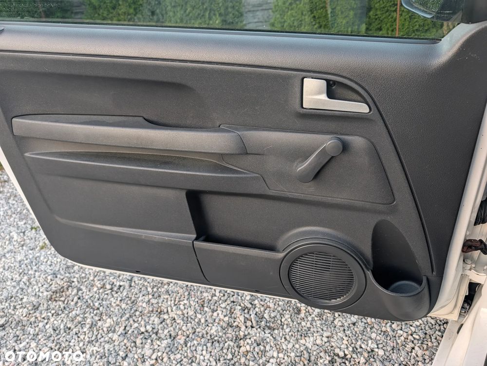Volkswagen Fox - 16