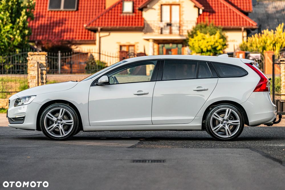 Volvo V60 D3 Kinetic - 15
