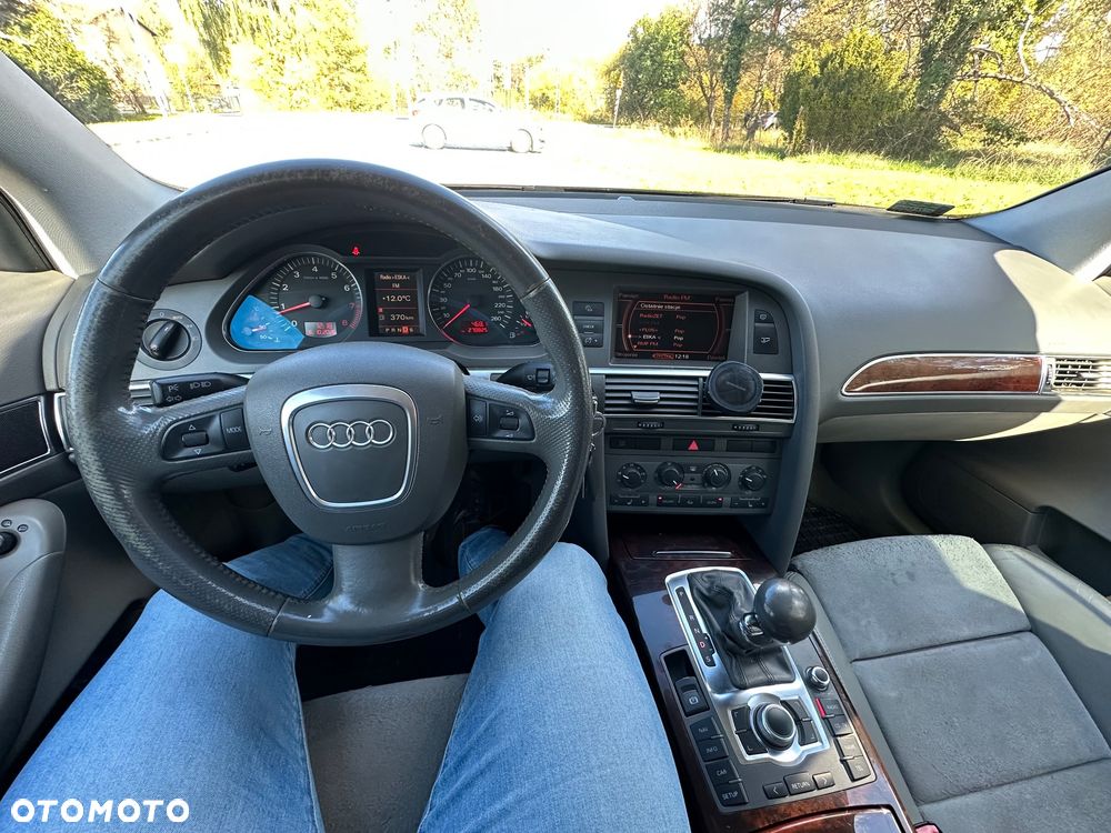 Audi A6 Avant 2.4 Multitronic - 14