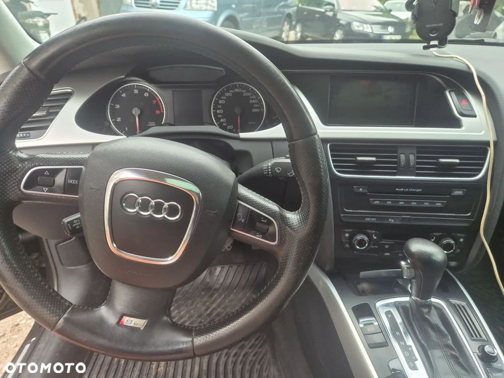 Audi A4 Avant - 7