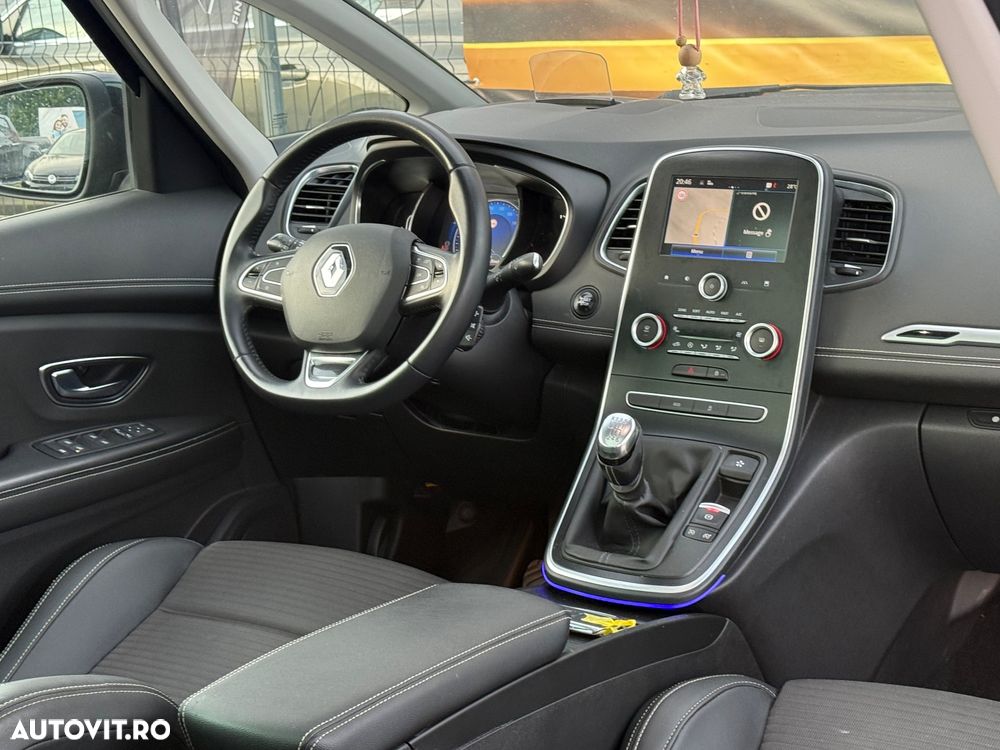 Renault Grand Scenic ENERGY dCi 110 INTENS - 28