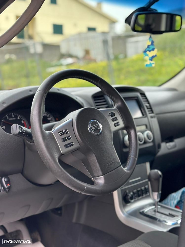 Nissan Navara Auto LE - 7