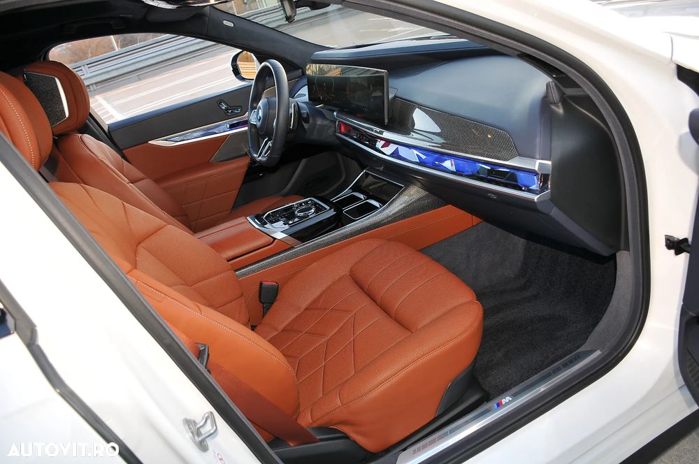 BMW Seria 7 - 15