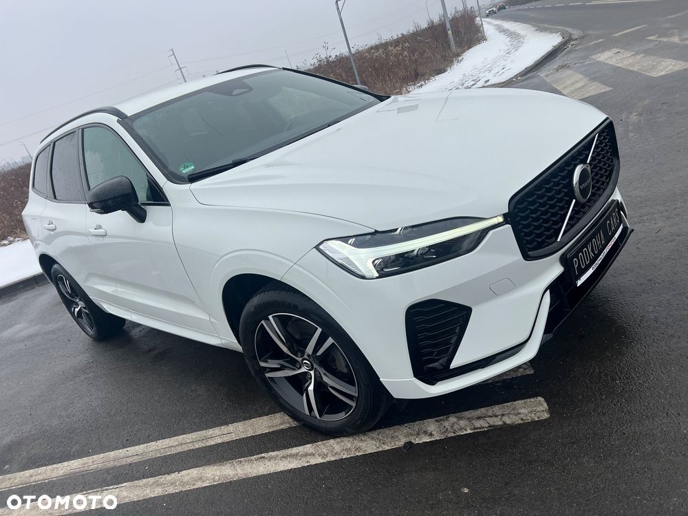 Volvo XC 60 B4 D AWD Plus Dark - 6