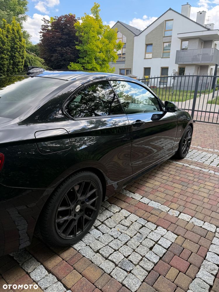 BMW Seria 2 225d - 4