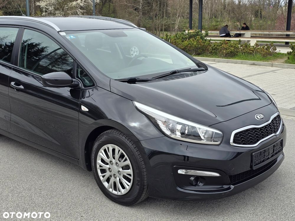 Kia Ceed 1.4 CRDi 90 Vision - 19