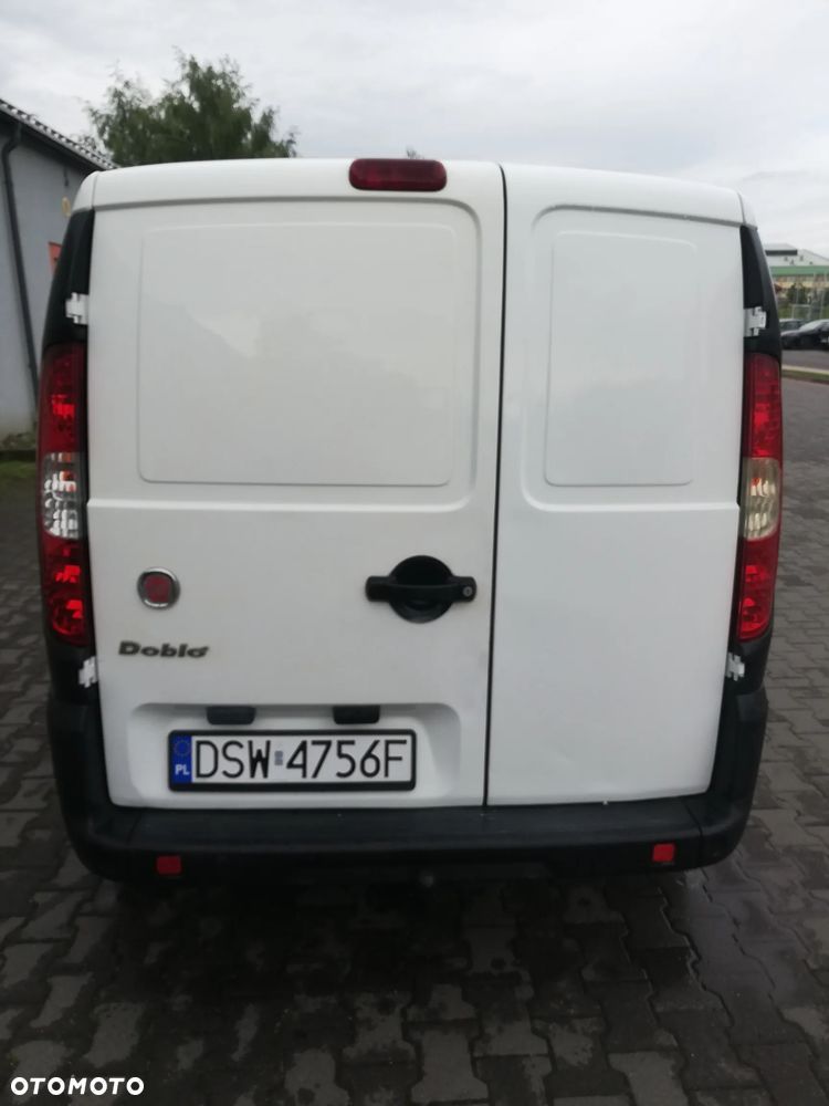 Fiat Doblo 1.9 JTD Dynamic - 6