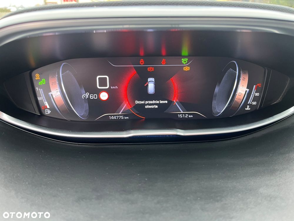 Peugeot 3008 1.2 PureTech Active S&S - 10