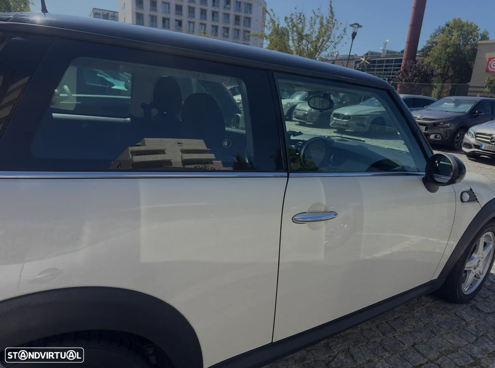 MINI 3 Portas Cooper D - 11