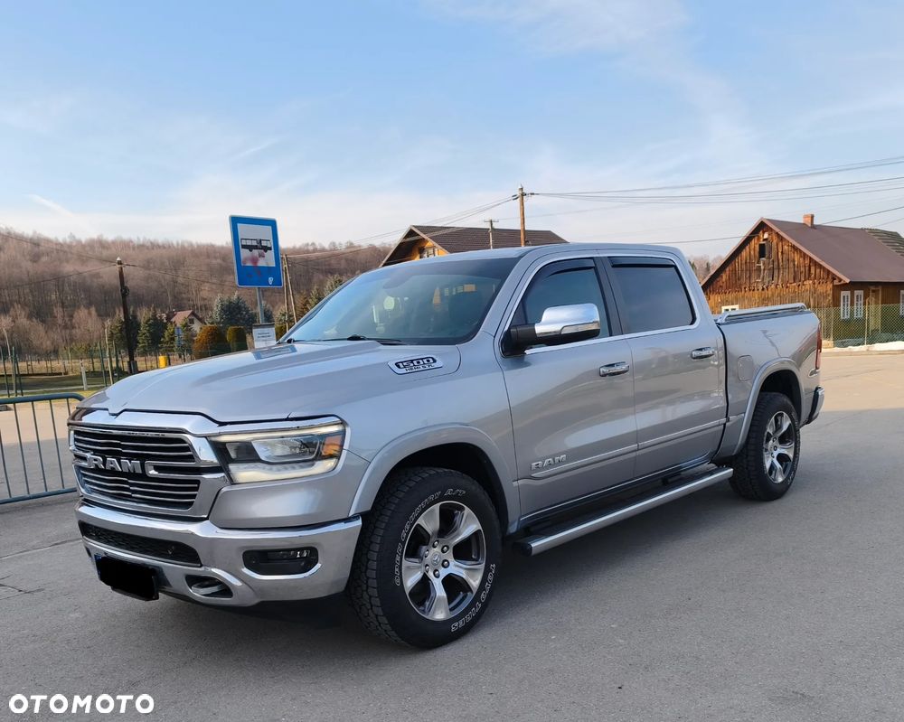 RAM 1500 5.7 Crew Cab Laramie - 8