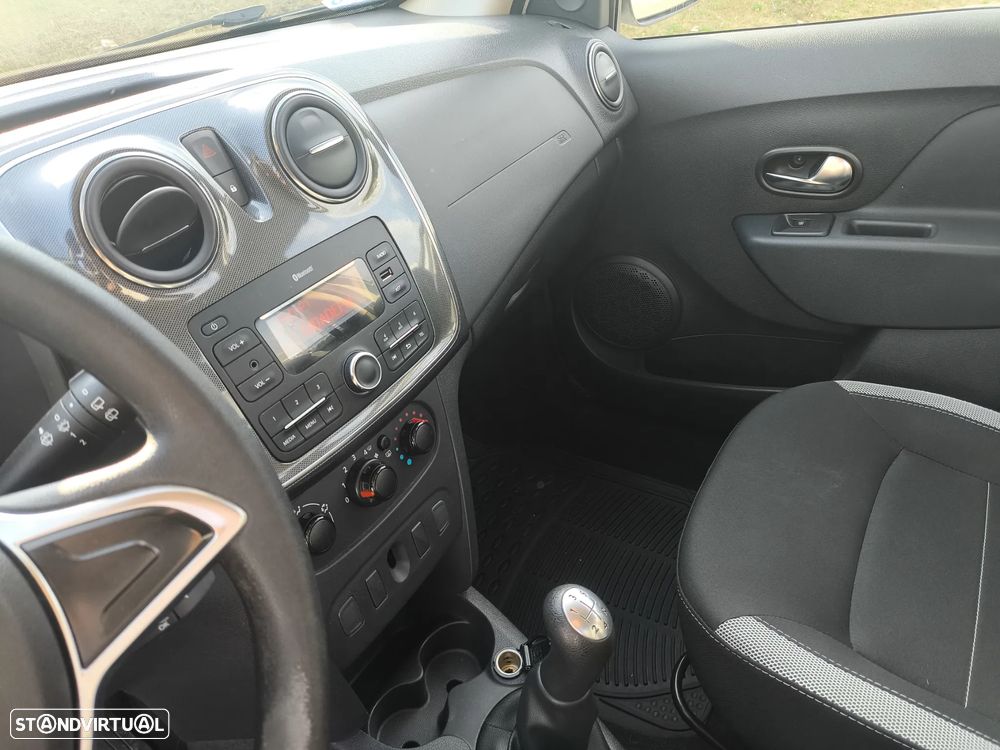 Dacia Sandero SCe 75 Essentiel - 18