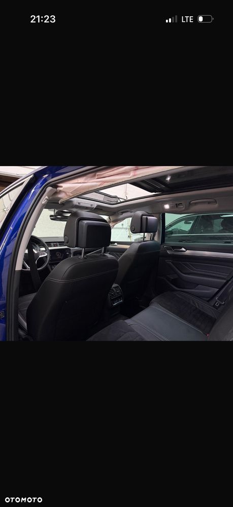 Volkswagen Passat 2.0 TDI SCR DSG 4Motion Elegance - 19