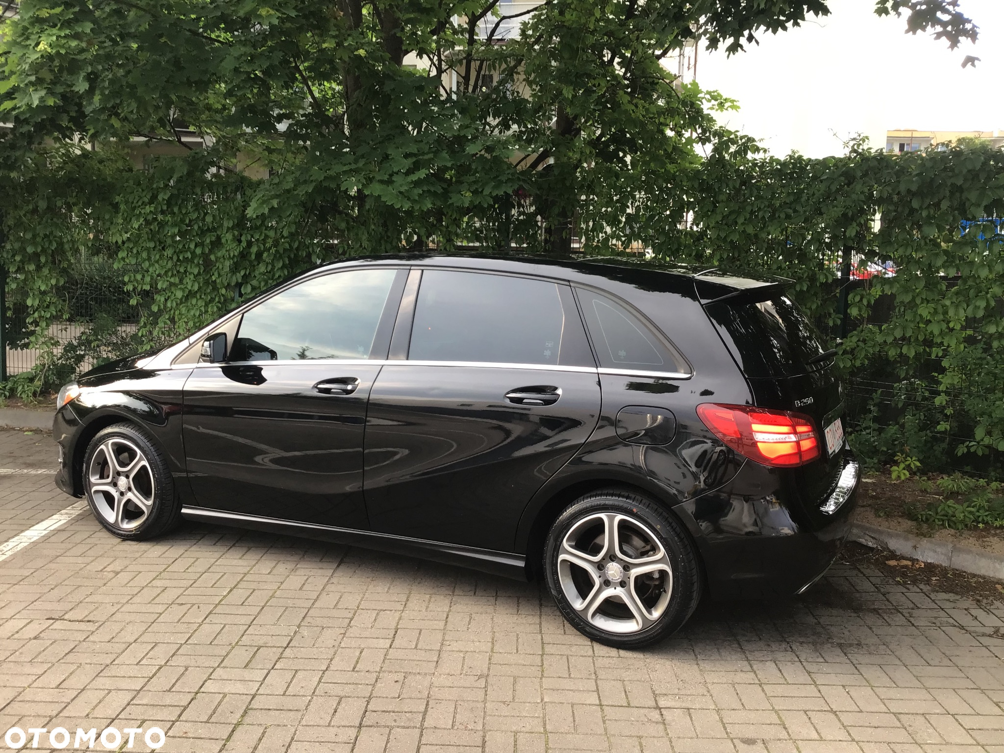 Mercedes-Benz Klasa B 250 4Matic 7G-DCT Edition - 5
