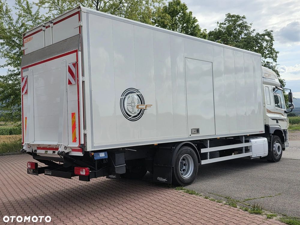 DAF CF 330 / 10.2017 / KONTENER MEBLOWY / IZOTERMA / WINDA / 18 PALET / E6 / NISKI PRZEBIEG / Z NIEMIEC / JAK NOWY / DUŻY SILNIK  10 837cm3// - 4