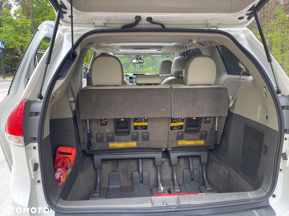 Toyota Sienna 3.5 V6 Limited AWD - 11