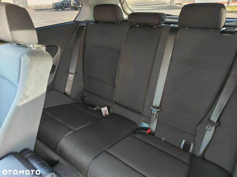 BMW Seria 1 - 26