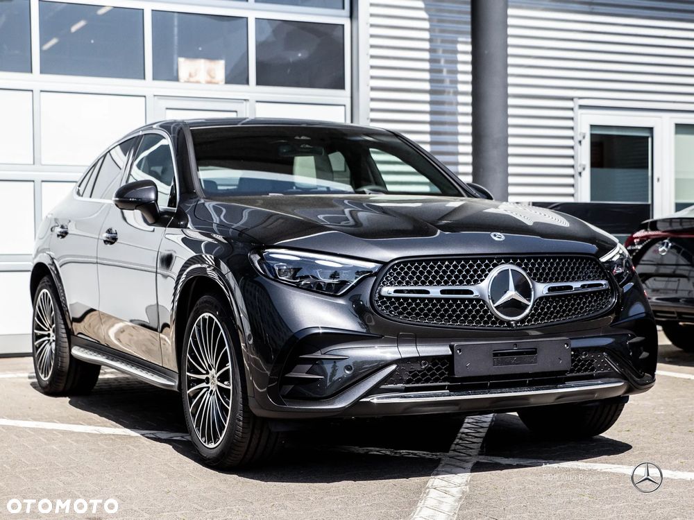 Mercedes-Benz GLC 220 d mHEV 4-Matic AMG Line - 4