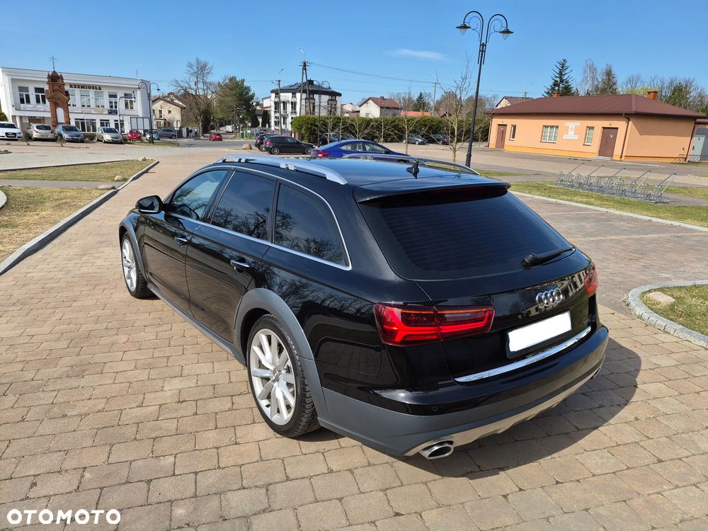 Audi A6 Allroad - 13