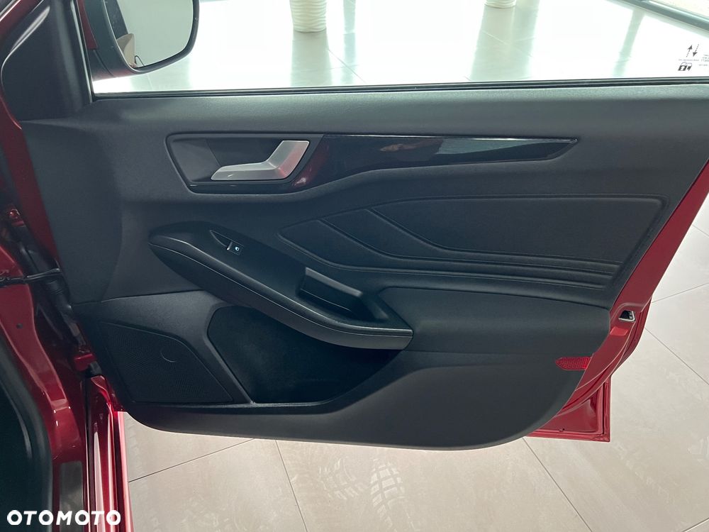 Ford Focus 1.0 EcoBoost ST-Line - 34