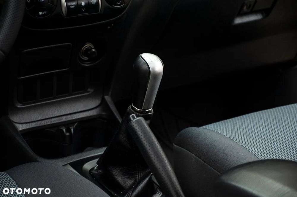 Toyota RAV4 2.0 VVT-i 4x4 - 16
