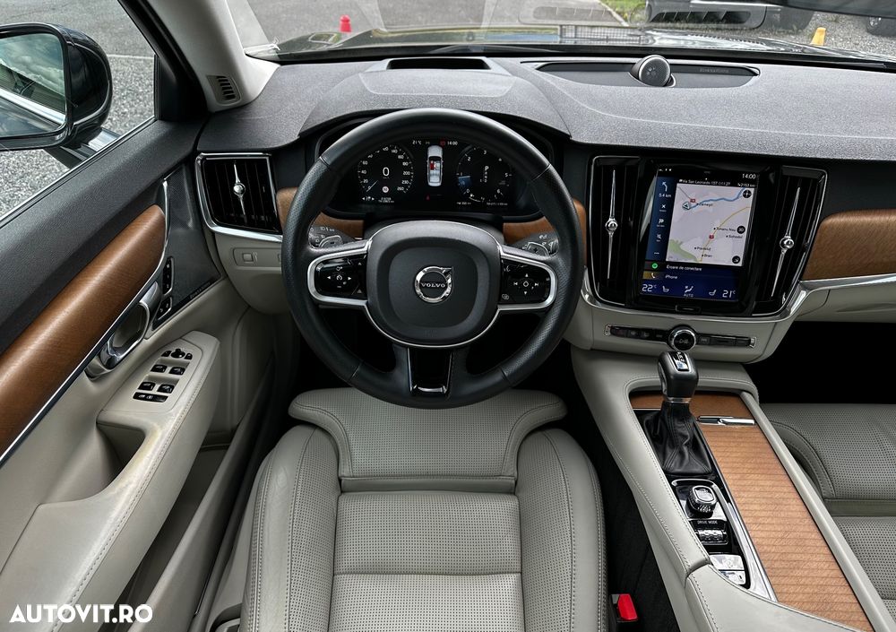 Volvo S90 D5 AWD Geartronic Inscription - 8