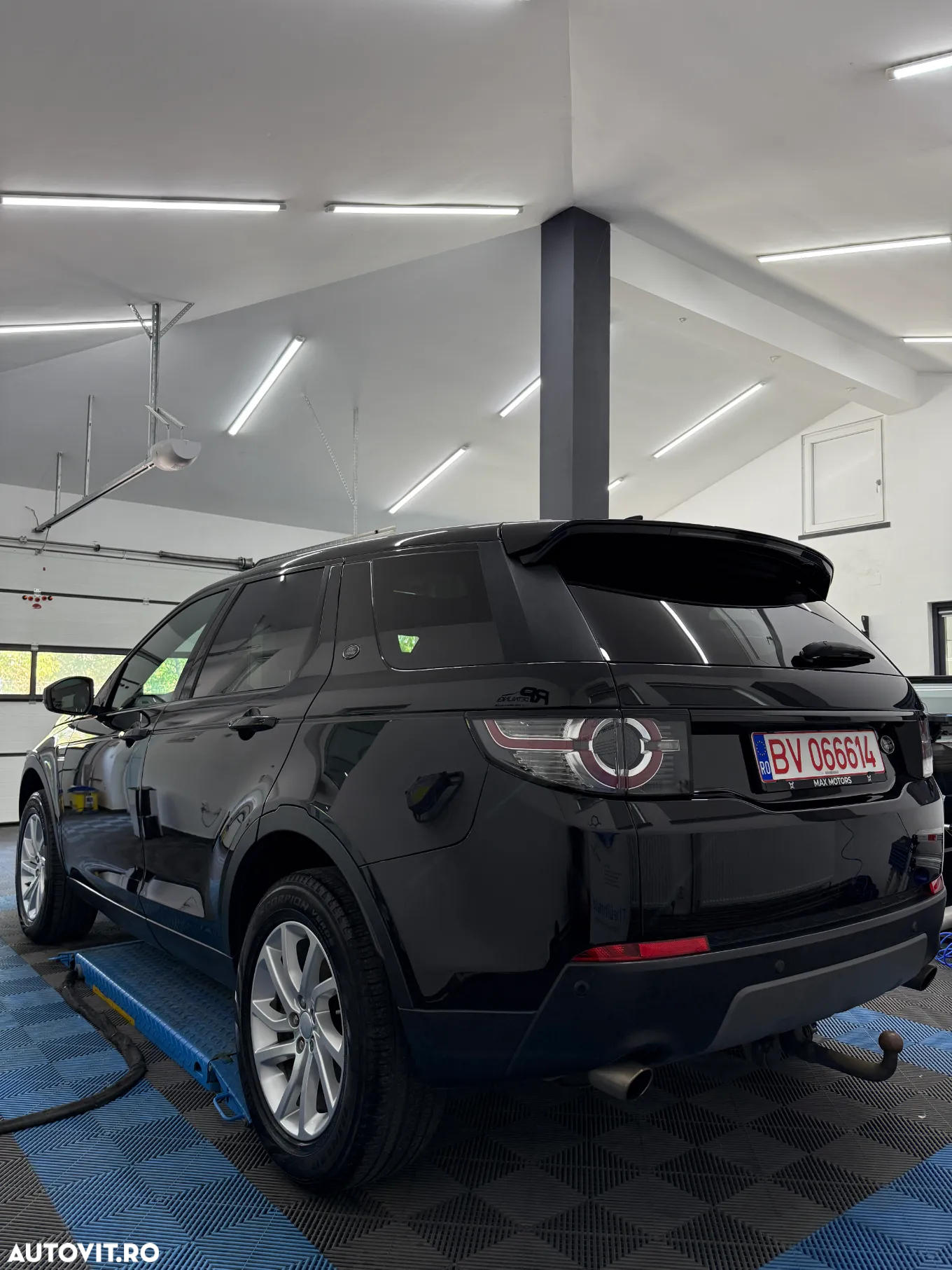 Land Rover Discovery Sport 2.0 l TD4 HSE Aut. - 5