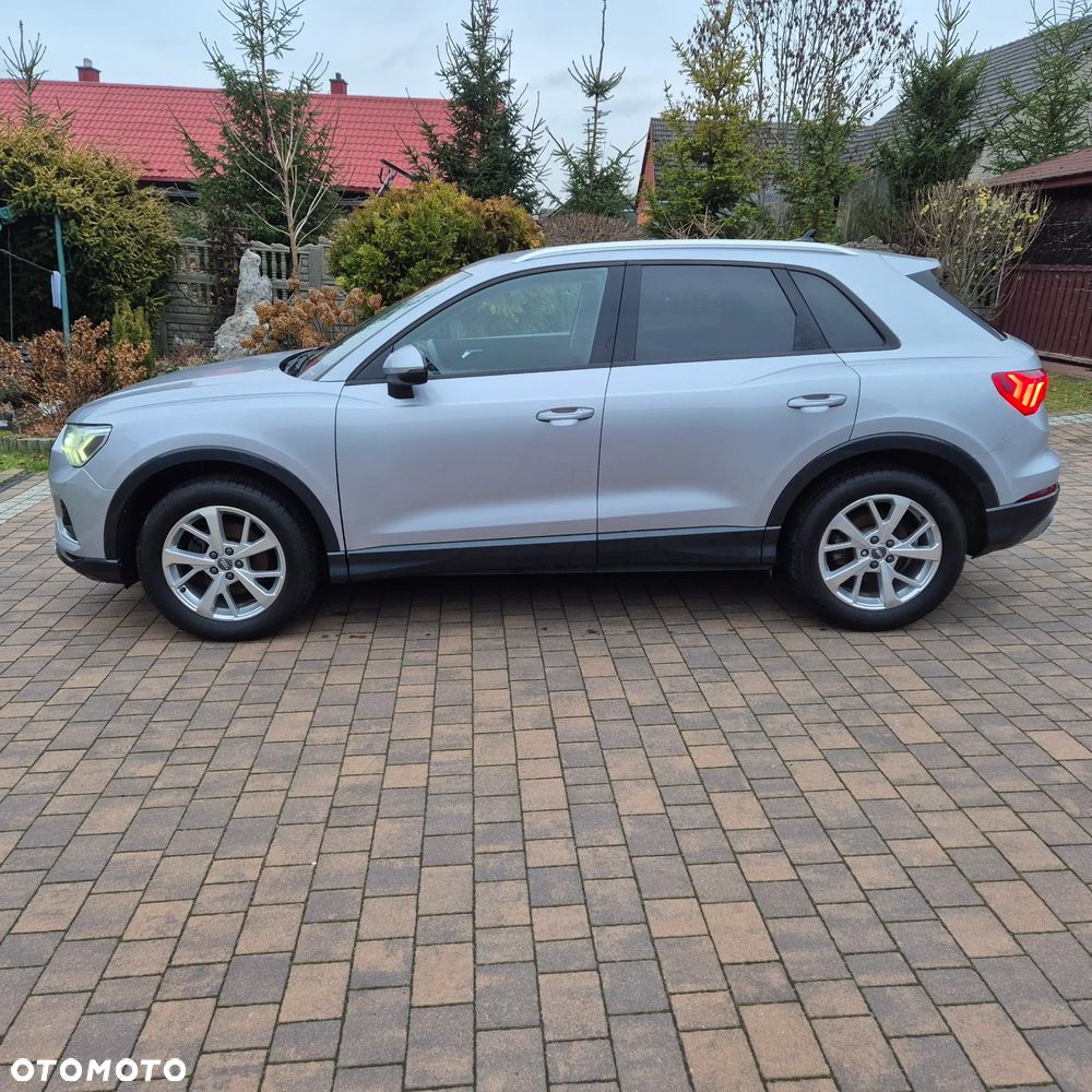 Audi Q3 35 TFSI S line - 28