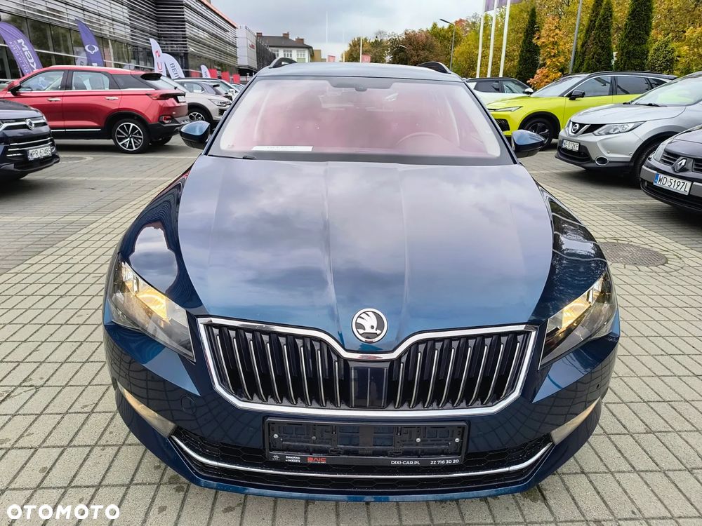 Skoda Superb 2.0 TDI Ambition DSG - 5