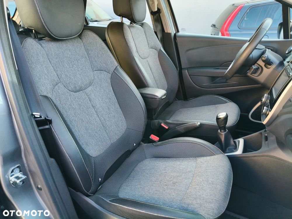 Renault Captur 0.9 Energy TCe Intens EU6 - 11