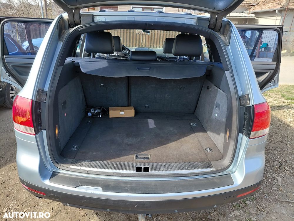 Volkswagen Touareg 2.5 TDI R5 Aut. - 7