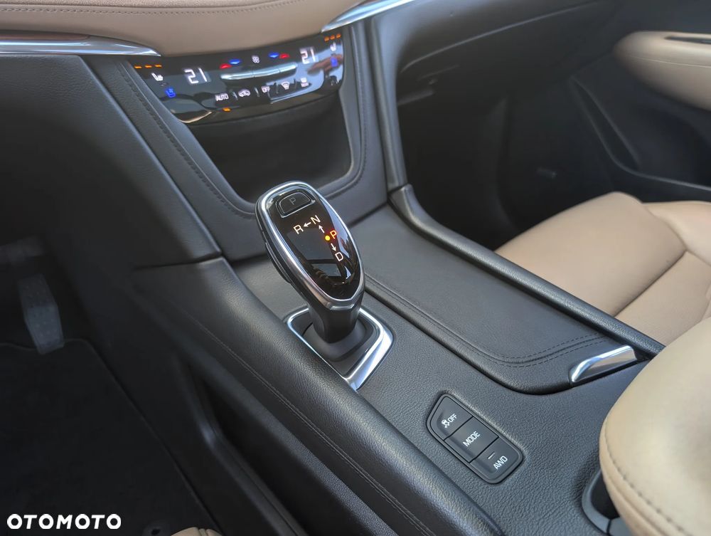 Cadillac XT5 3.6 V6 AWD Platinum - 19