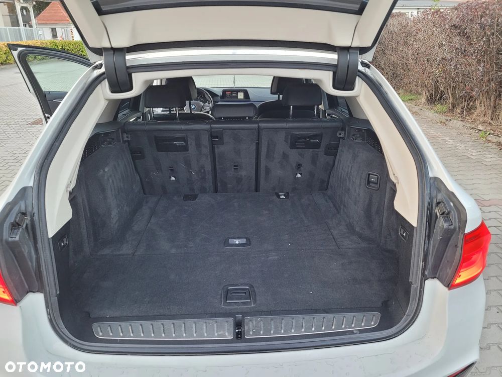 BMW Seria 5 520d xDrive Sport Line - 21