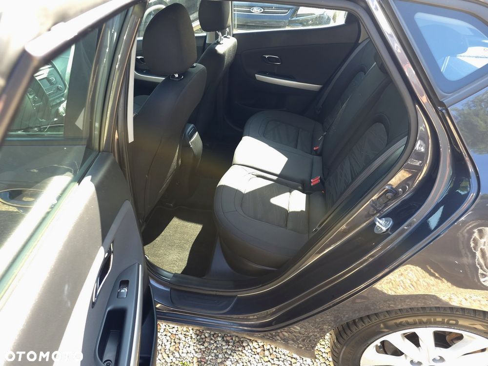 Kia Ceed 1.4 L Business Line - 12