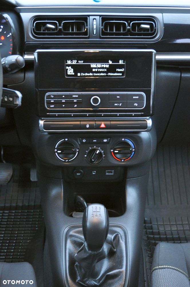 Citroën C3 1.2 PureTech Shine - 26