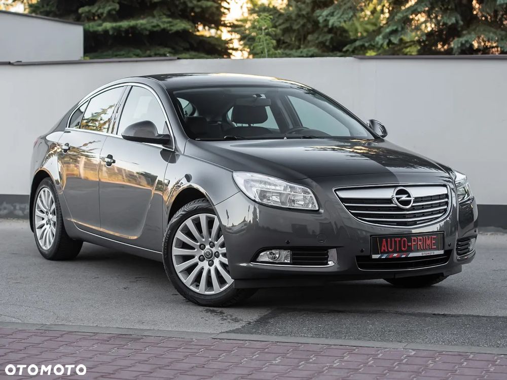 Opel Insignia - 1