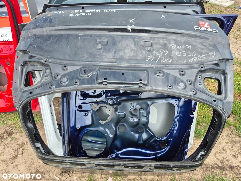 Klapa Tył Pokrywa Bagażnika Kia Ceed Kombi 2012-2017r - 1